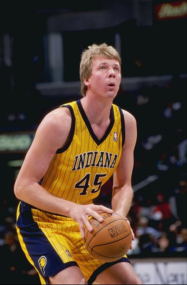 Rick Smits, "El holandés de los mates", de 2,24 metros, uno de los jugadores más altos de la historia de la NBA.