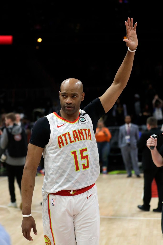 Vince Carter, 43 años, uno de los jugadores más veteranos en la historia de la NBA.