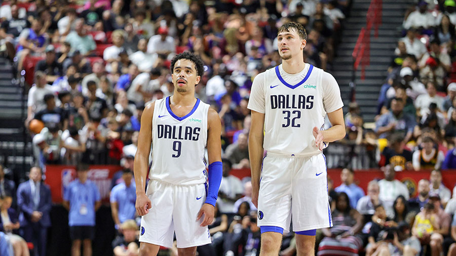 Ryan Nembhard, jugador de Dallas Mavericks, uno de los jugadores más bajos de la NBA 2025-2026.