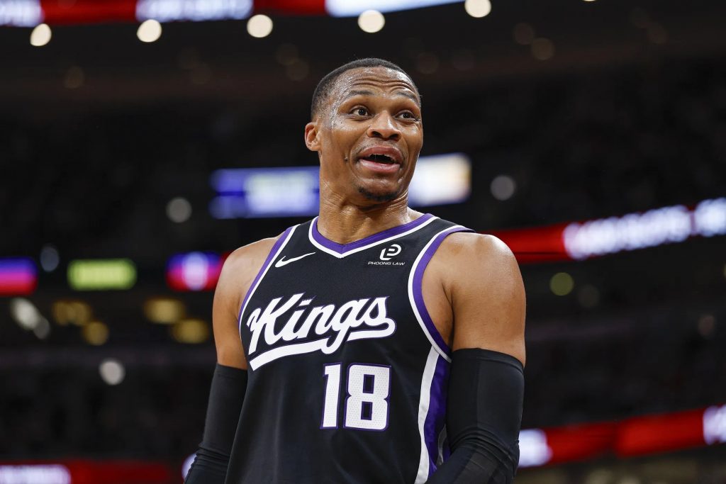 Russel Westbrook, jugador de Sacramento Kings, es uno de los jugadores en activo con más temporadas en la NBA 2025-2026.