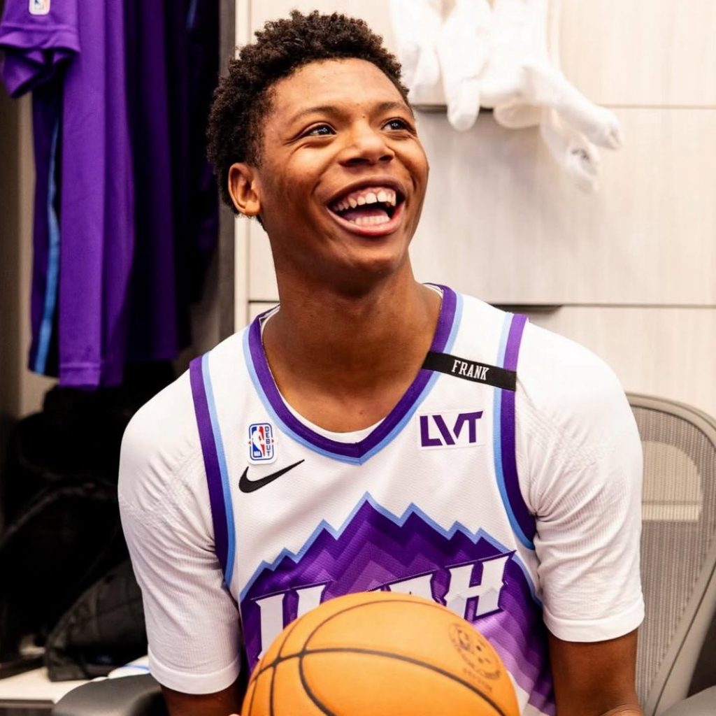 Ace Bailey, jugador de Utah Jazz, uno de los jugadores más jóvenes de la NBA 2025-2026.