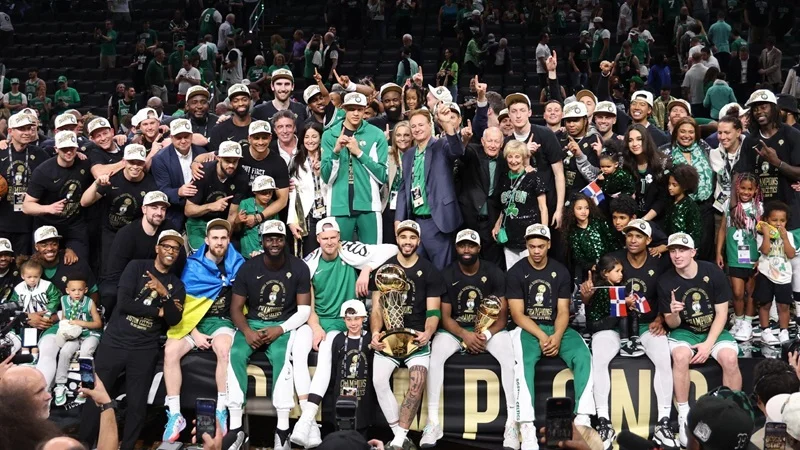 Boston Celtics, celebrando su título de campeón de 2024.
